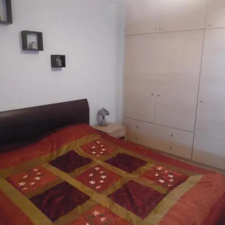 Calliope Apartment *